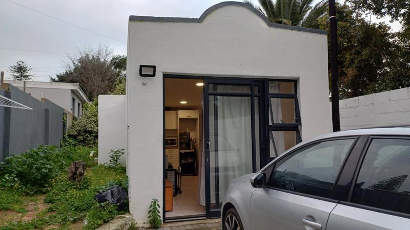 3 Bedroom Property for Sale in Bergzicht Western Cape